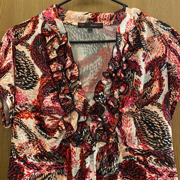 Pink/Red Patterned Top - Picture 4 of 4